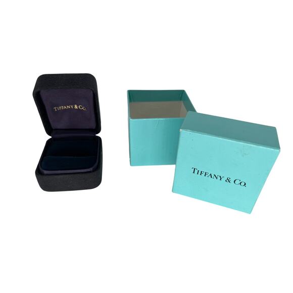 Vintage Tiffany & Co. Ring Box with Original Outer Box - Picture 1 of 8